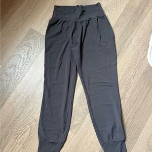 Athleta Salutation Jogger